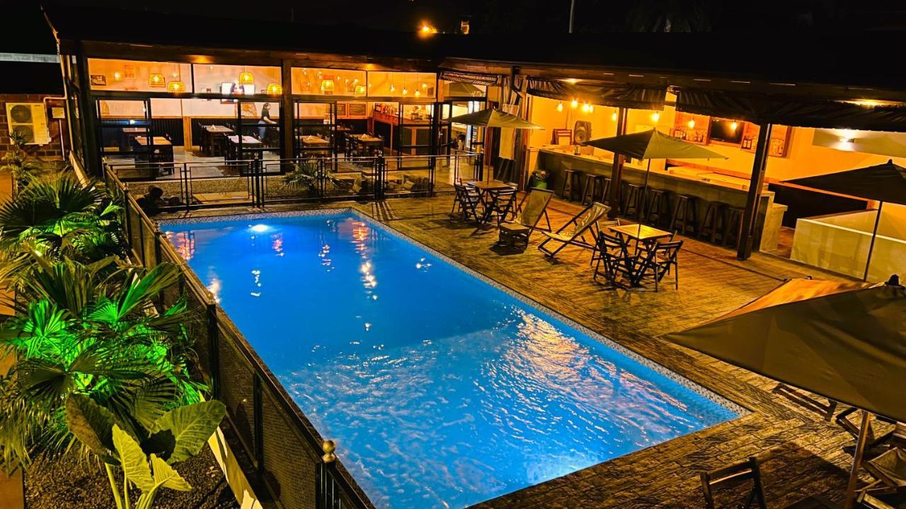 Hotel Alma Pura Пуэрто-Игуасу Экстерьер фото
